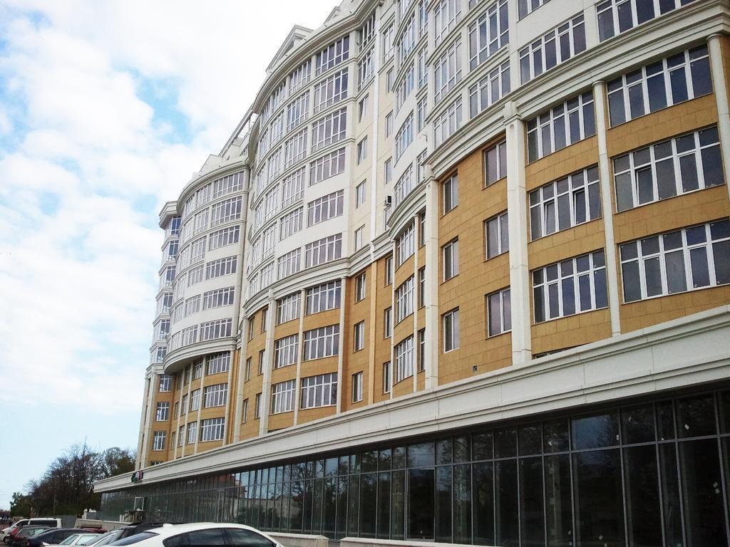 Modern Double Bedroom Apartment In Arkadia Odessa Exterior foto