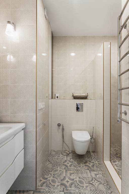 Modern Double Bedroom Apartment In Arkadia Odessa Exterior foto
